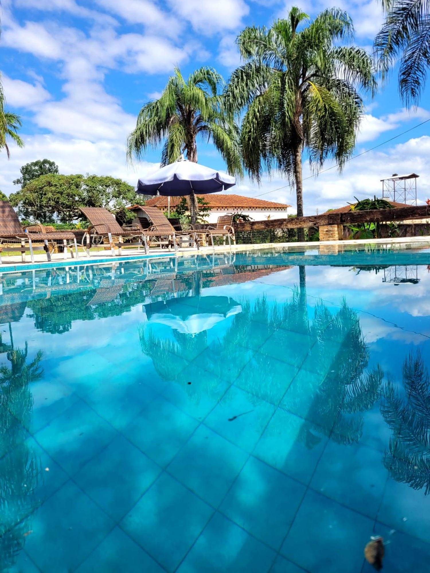Pousada Fazenda Sao Pedro Delfinópolis Exterior foto